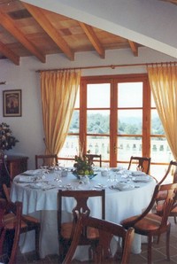 Golf Son Termens, Restaurant Terrasse Tische und Stühle